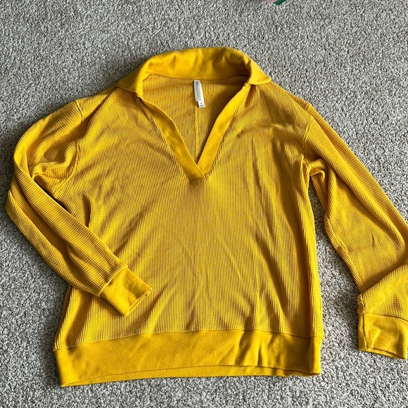 The Group Babaton Waffle L/S - Picture 1 of 4